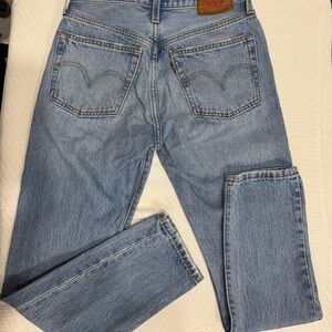 Levi's 501 Light Blue Straight Women's Jeans